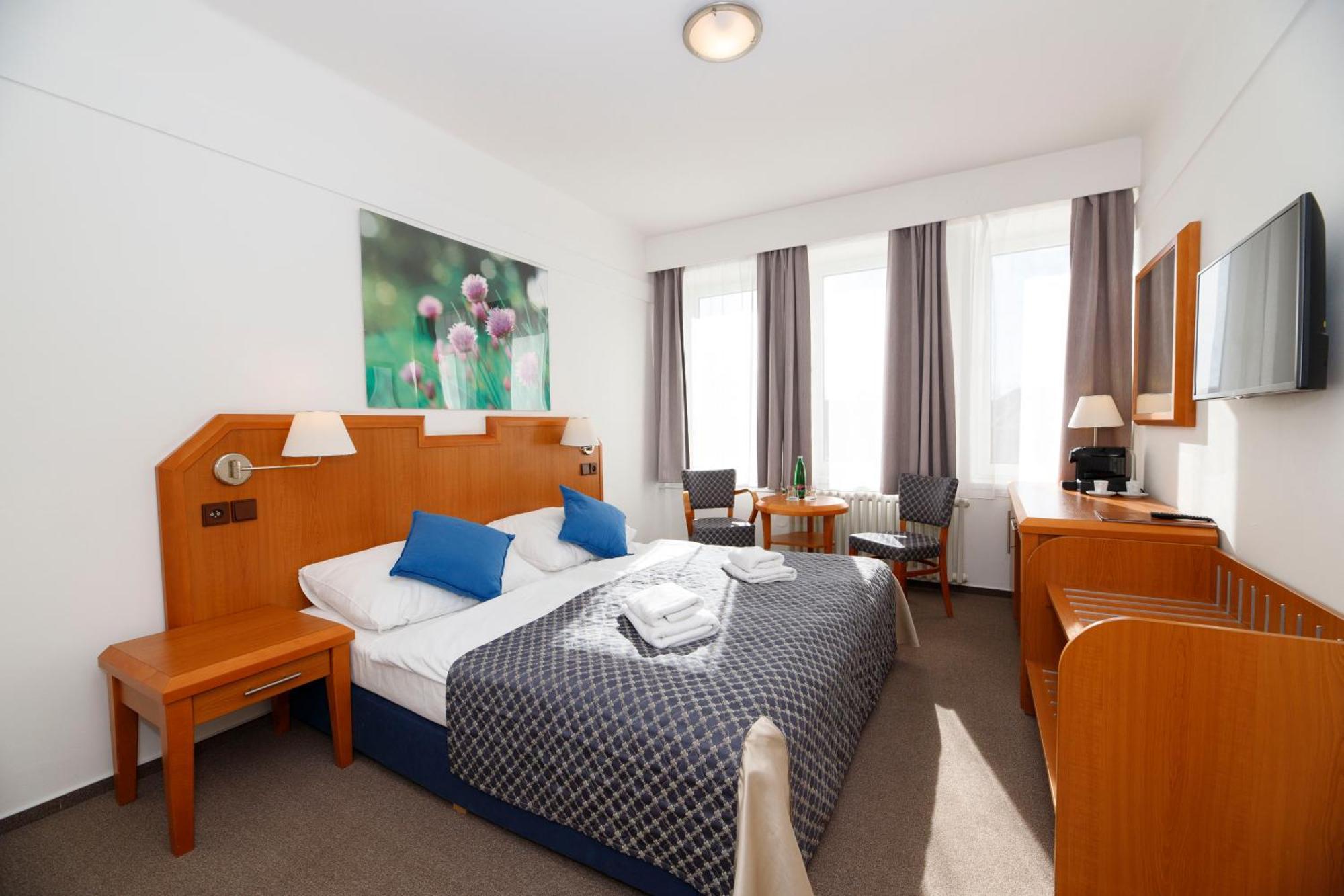 Lh Hotel Medinek Old Town Kutná Hora Εξωτερικό φωτογραφία