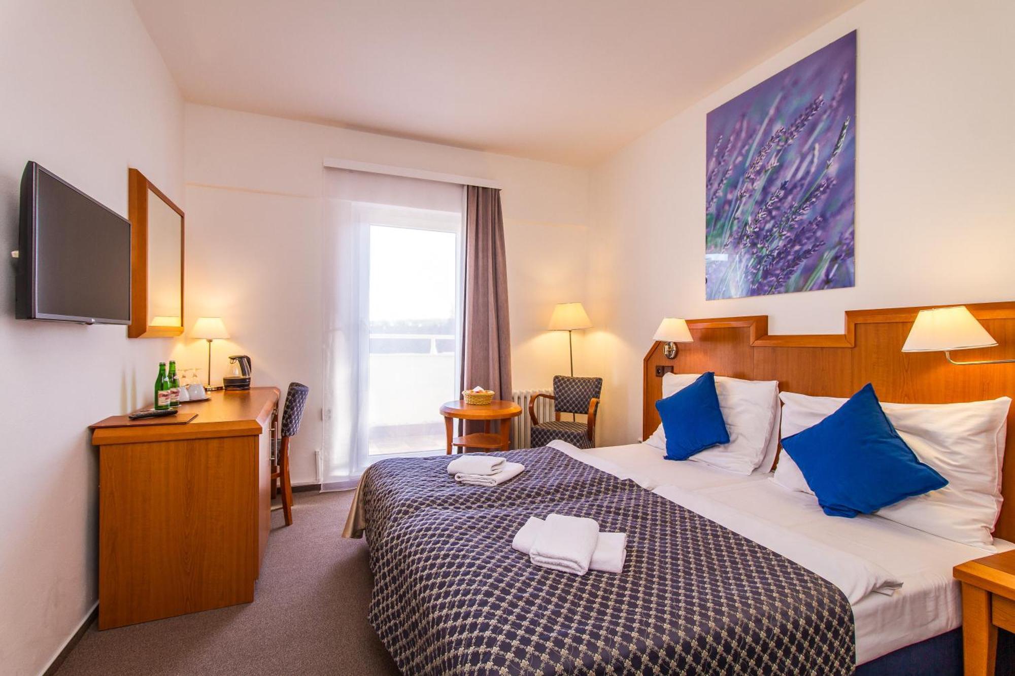 Lh Hotel Medinek Old Town Kutná Hora Εξωτερικό φωτογραφία