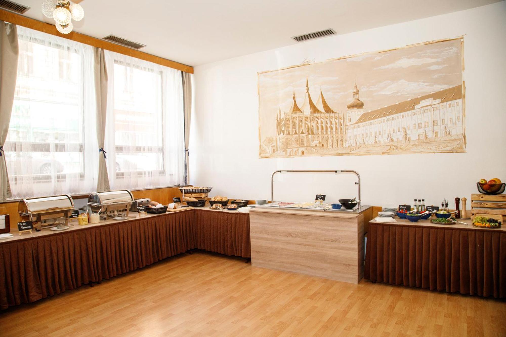 Lh Hotel Medinek Old Town Kutná Hora Εξωτερικό φωτογραφία