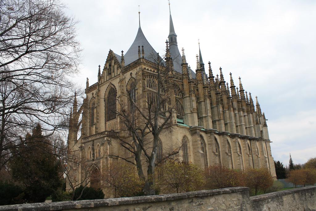 Lh Hotel Medinek Old Town Kutná Hora Εξωτερικό φωτογραφία