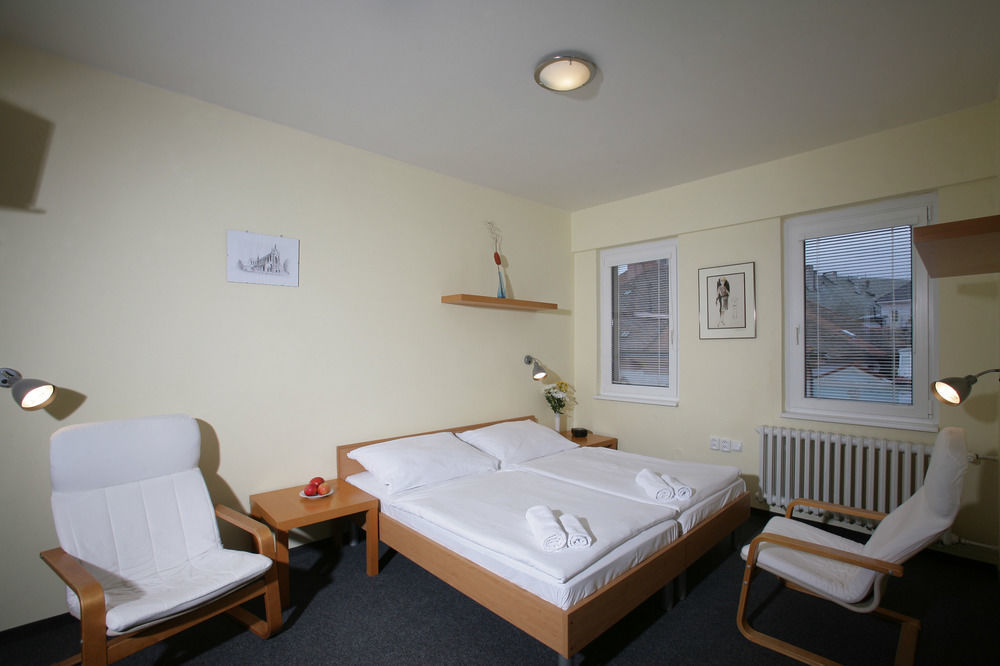 Lh Hotel Medinek Old Town Kutná Hora Εξωτερικό φωτογραφία