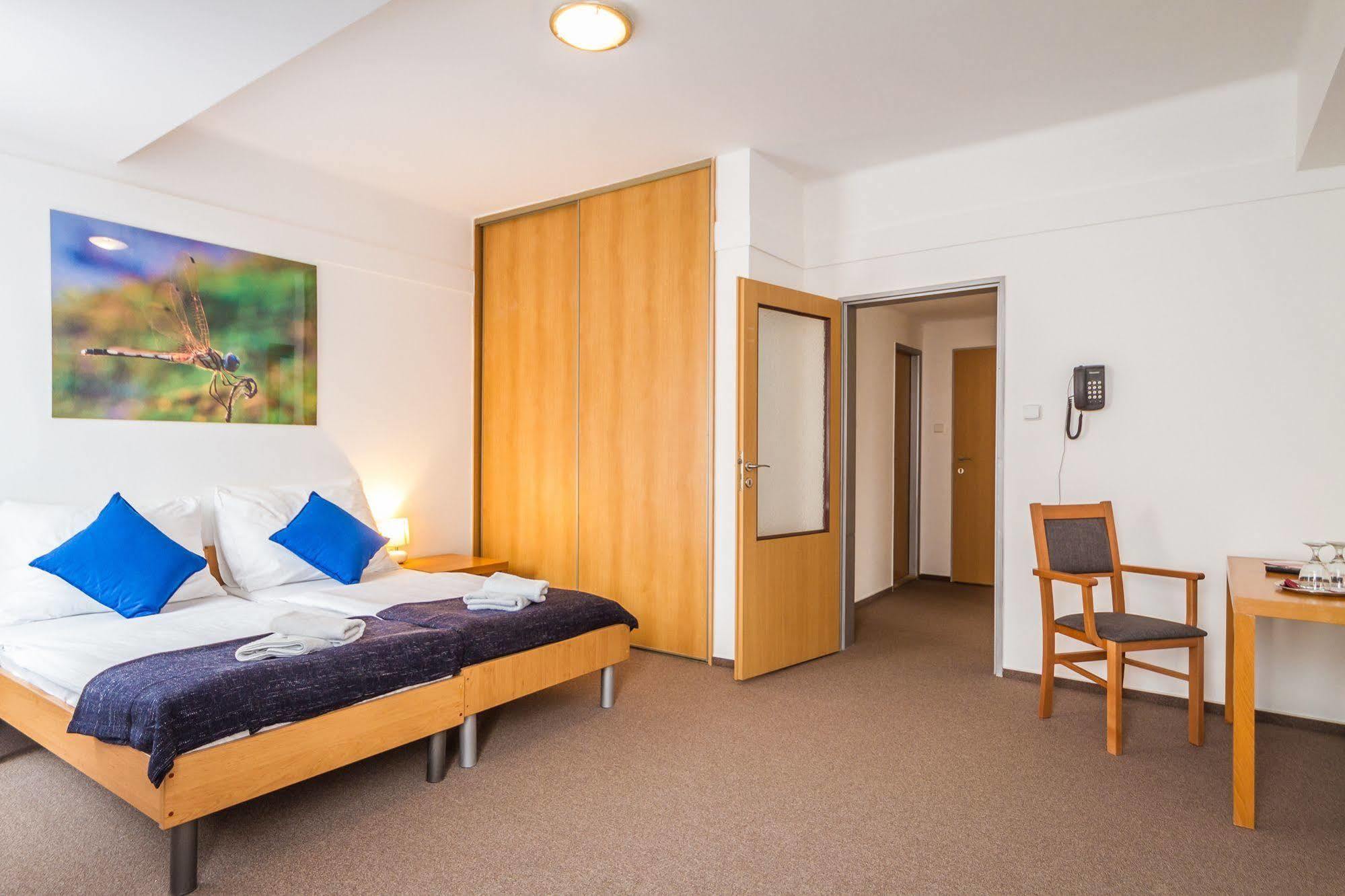 Lh Hotel Medinek Old Town Kutná Hora Εξωτερικό φωτογραφία