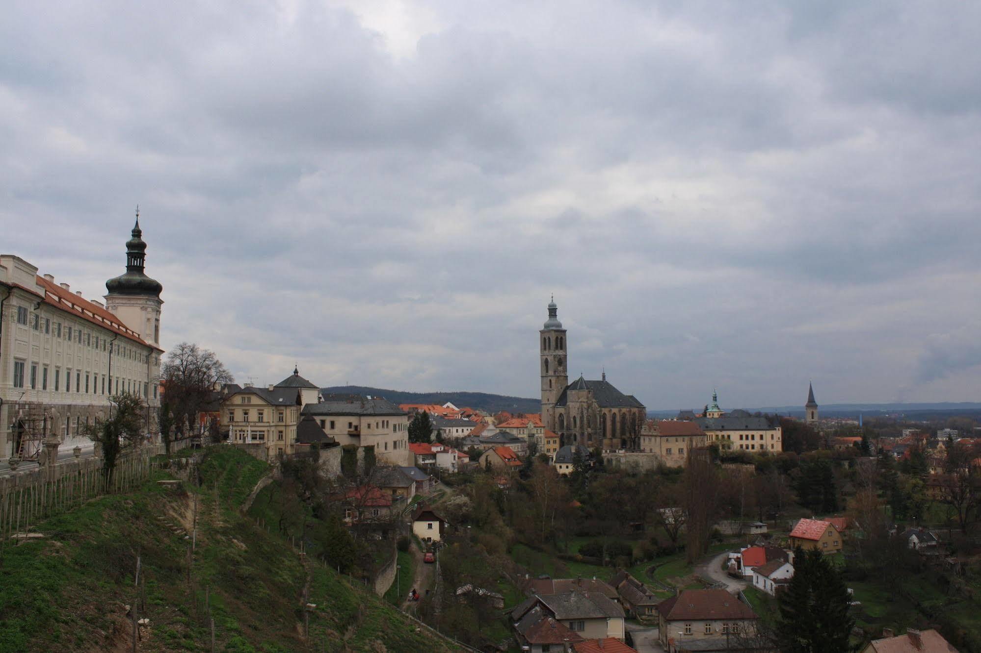 Lh Hotel Medinek Old Town Kutná Hora Εξωτερικό φωτογραφία