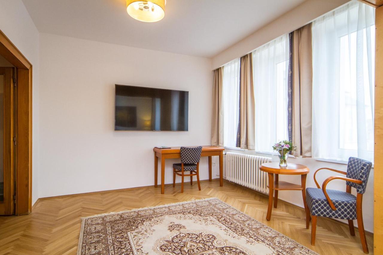 Lh Hotel Medinek Old Town Kutná Hora Εξωτερικό φωτογραφία